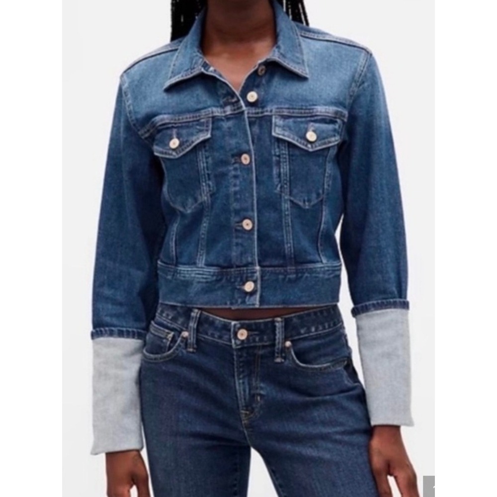 GAP Crop Icon Blue Denim Jean Jacket Womens Small Cuffed Classic Trucker Western